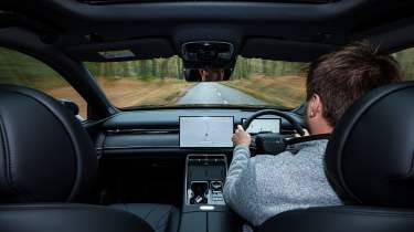 New Chery Tiggo 9 2025 UK review - driving